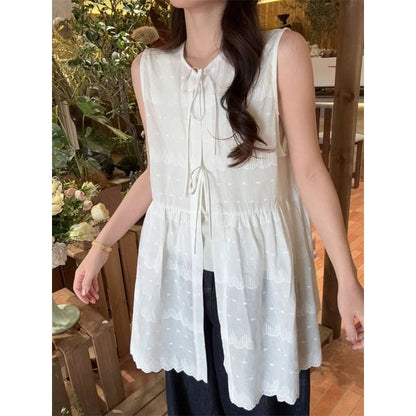 Sleeveless V-Neck Plain Lace Trim Blouse