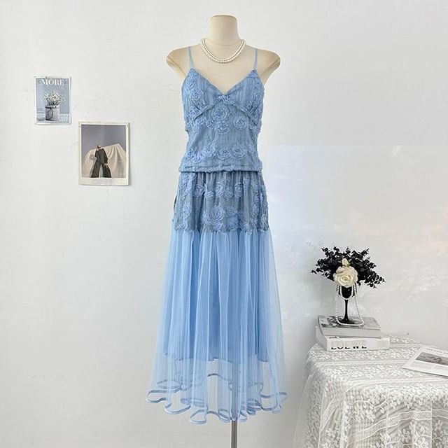 Set: V-Neck Lace Camisole Top + High Waist Maxi Skirt