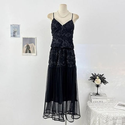 Set: V-Neck Lace Camisole Top + High Waist Maxi Skirt