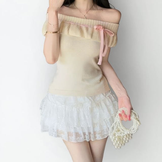 Short-Sleeve Off Shoulder Plain Knit Top / Mid Rise Plain Lace Mini A-Line Skirt