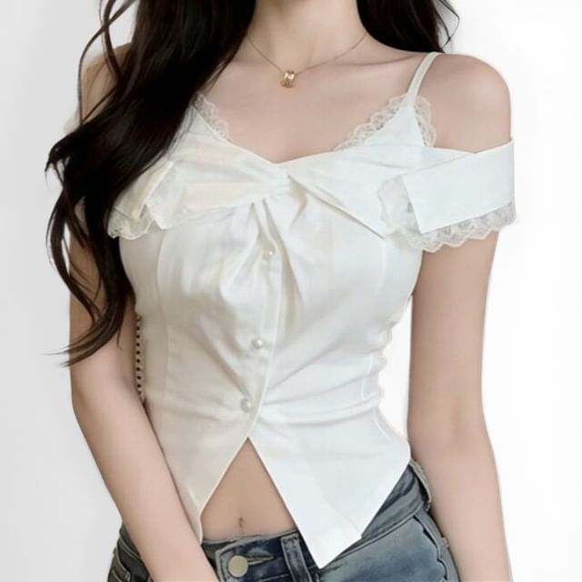 Short-Sleeve Cold Shoulder Plain Lace Trim Slit Blouse