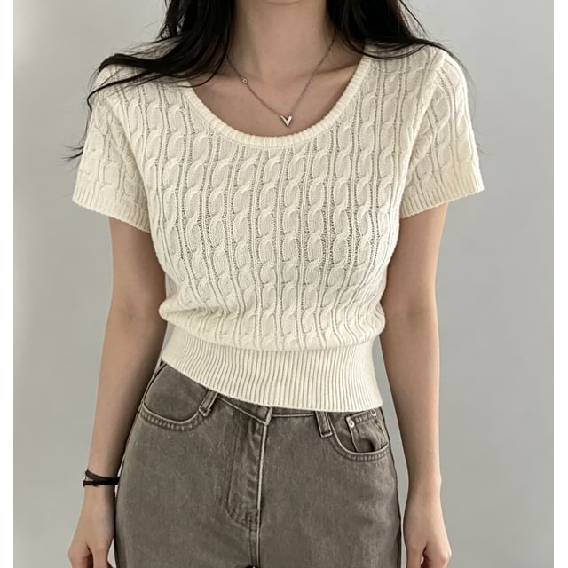 Short Sleeve Scoop Neck Solid Cable Knit Fitted Top