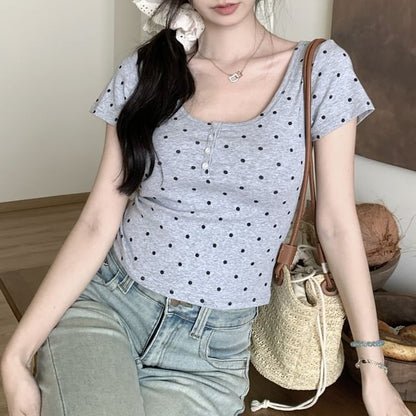 Polka Dot Scoop Neck Cropped Tee