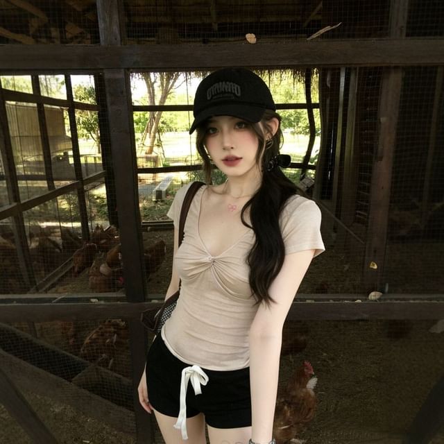 V-Neck Short Sleeve Ruched Tee