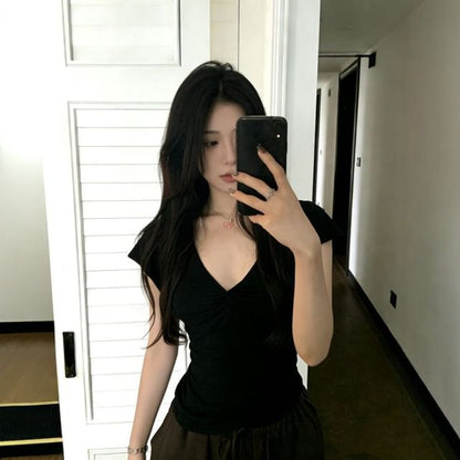V-Neck Short Sleeve Ruched Tee