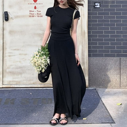 Set: Short Sleeve Crew Neck Plain T-Shirt + High Waist Maxi A-Line Skirt