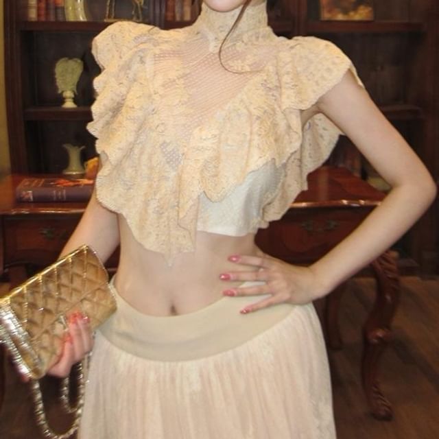 Cap-Sleeve Mock Neck Ruffle Trim Lace Crop Top / Mid Rise Maxi A-Line Skirt
