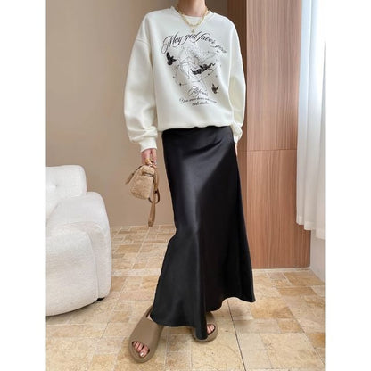 Mid Rise Plain Maxi A-Line Skirt