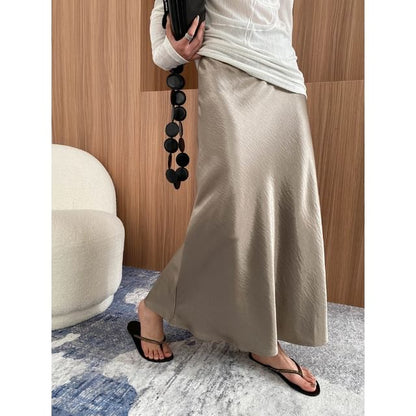 Mid Rise Plain Maxi A-Line Skirt