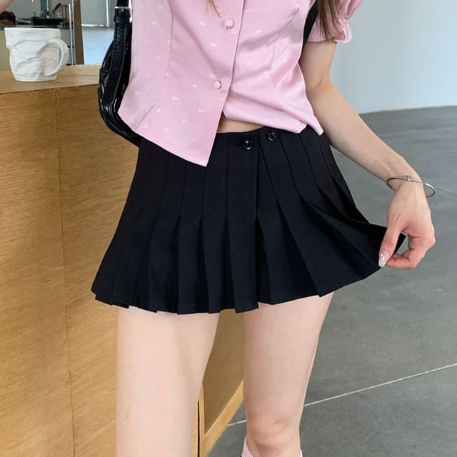 Mid Rise Plain Mini Pleated Skirt