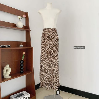 Mid Rise Leopard Print A-Line Skirt (Various Designs)
