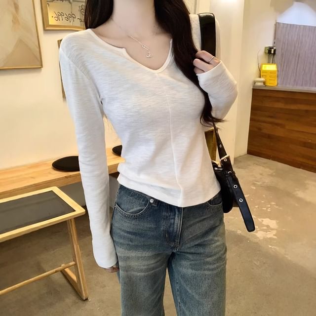 Notch Neck Long Sleeve Solid T-Shirt