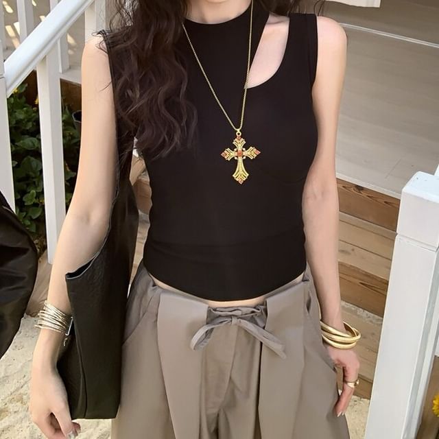 Sleeveless Mock Two Piece Solid Tank Top