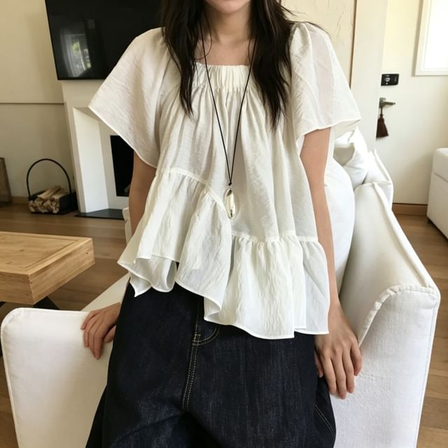 Short-Sleeve Square Neck Plain Asymmetrical Ruffle Hem Blouse
