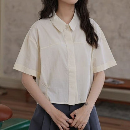 Short-Sleeve Collared Plain Button Up Crop Shirt