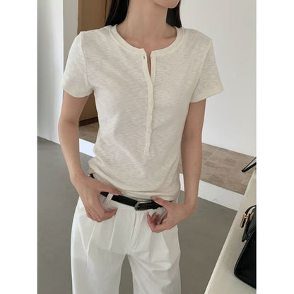 Short-Sleeve Henley Neck Plain T-Shirt
