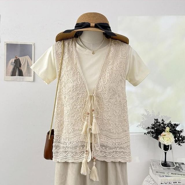 V-Neck Tassel Tie Front Lace Vest / Short-Sleeve Crew Neck Plain T-Shirt / Set