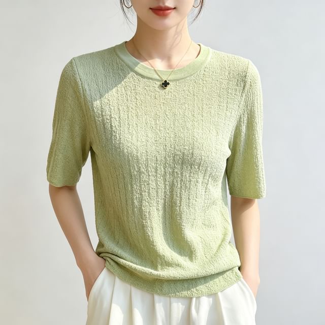 Round Neck Plain Knit Top