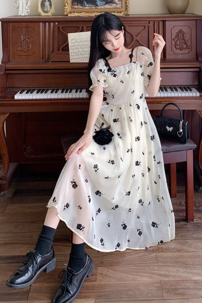 Plus Size Sweet Lolita Dress with French Square Collar, Rose Print & Short Sleeves, Cream