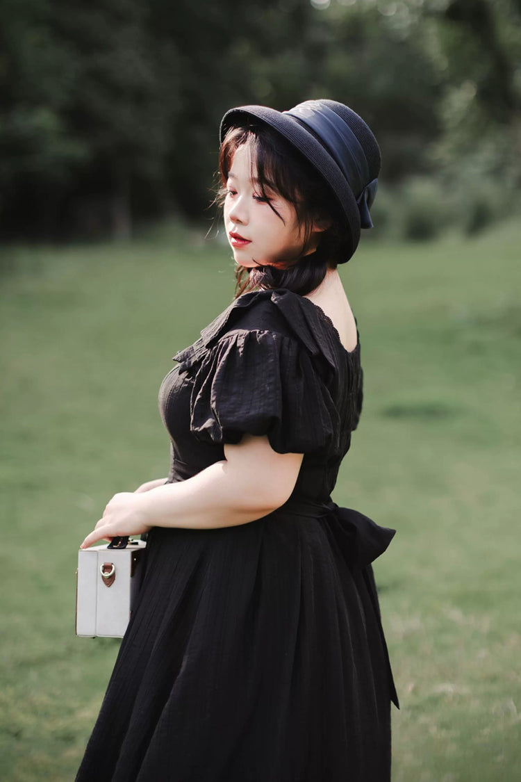 Ebony Square-Collar Short-Sleeve Bow Vintage Gown - Forest Gallery