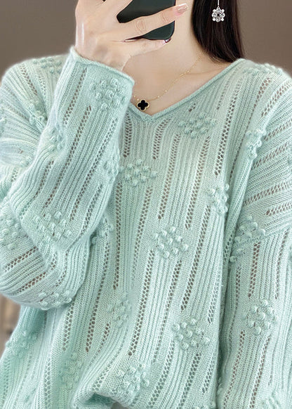 Lässiger, ausgehöhlter Baumwoll-Strickpullover mit V-Ausschnitt und Rosenmuster für den Herbst QP016 