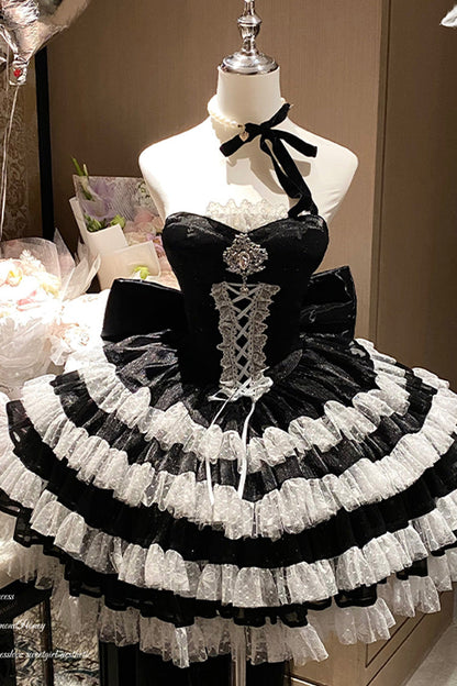 Ebony Off-Shoulder Sleeveless Tiered Bow Lace Princess Gown - Heartbeat at First Sight