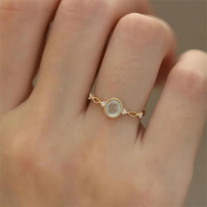 Baroque-style Opal Elegant Ring