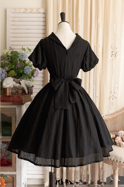 Ebony High-Collar Lantern-Sleeve Pastoral Vintage Gown - Forest Gallery