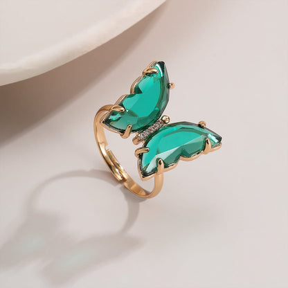 Chic Zirconia Butterfly Ring