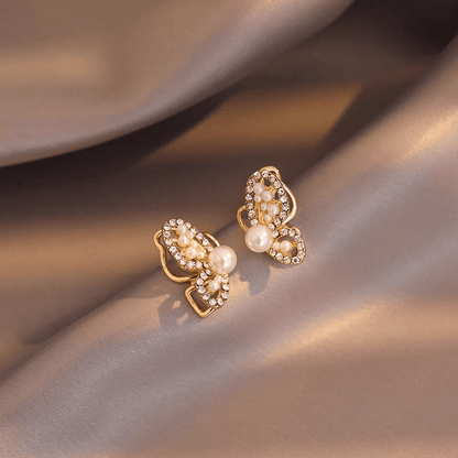 Chic Butterfly Pearl Earrings