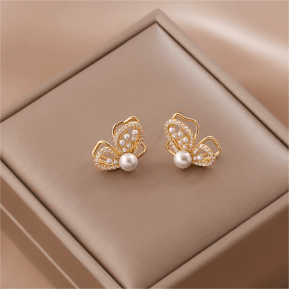 Chic Butterfly Pearl Earrings