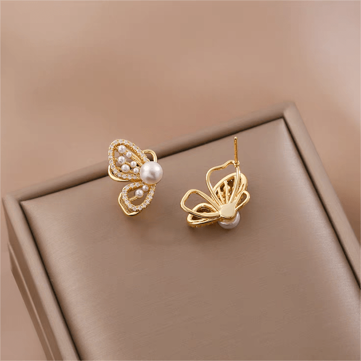 Chic Butterfly Pearl Earrings