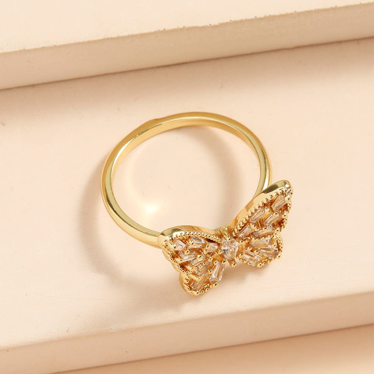 Hollowed-out Butterfly Ring