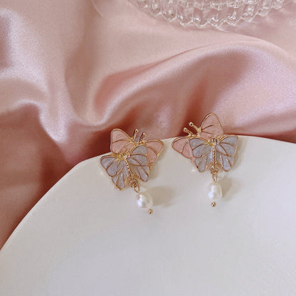 Butterfly Dangling Pearl Earrings