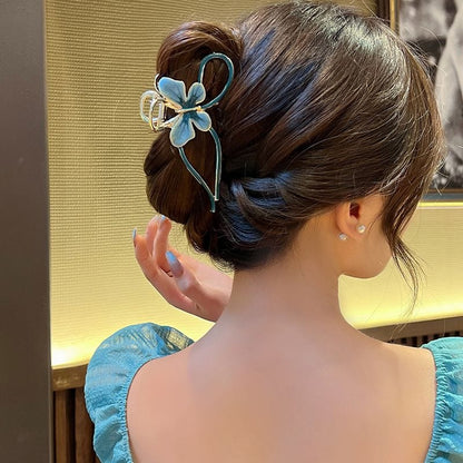 Haarklammer mit Schmetterlings-Chignon