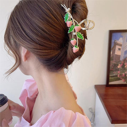 Chic Strawberry Hair Claw Clip