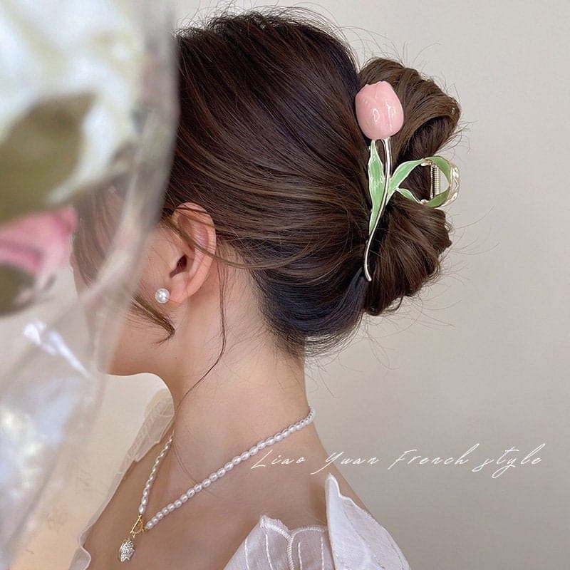 Pince à chignon tulipe chic