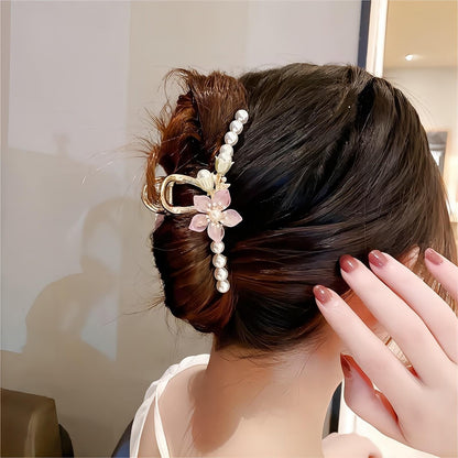 Chic Pearl Chignon Claw Hair Clip