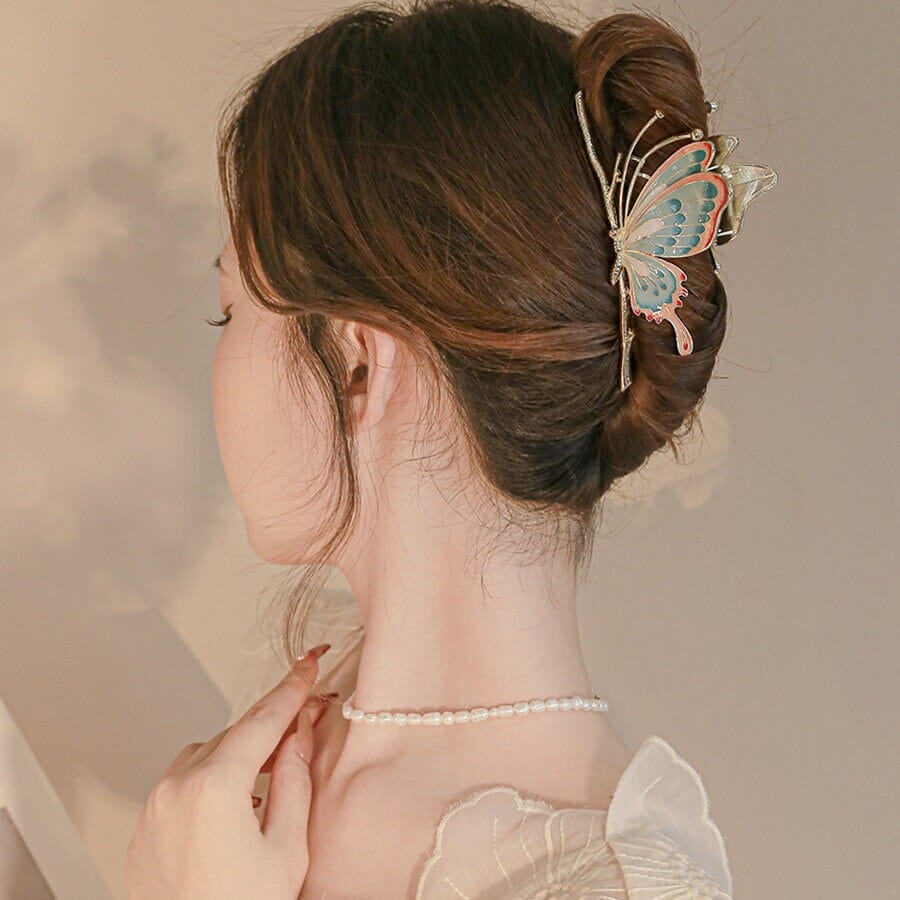 Barrette à chignon papillon faite main