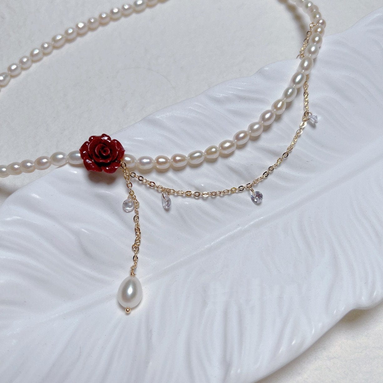 Rose Pearl Chain Choker Necklace