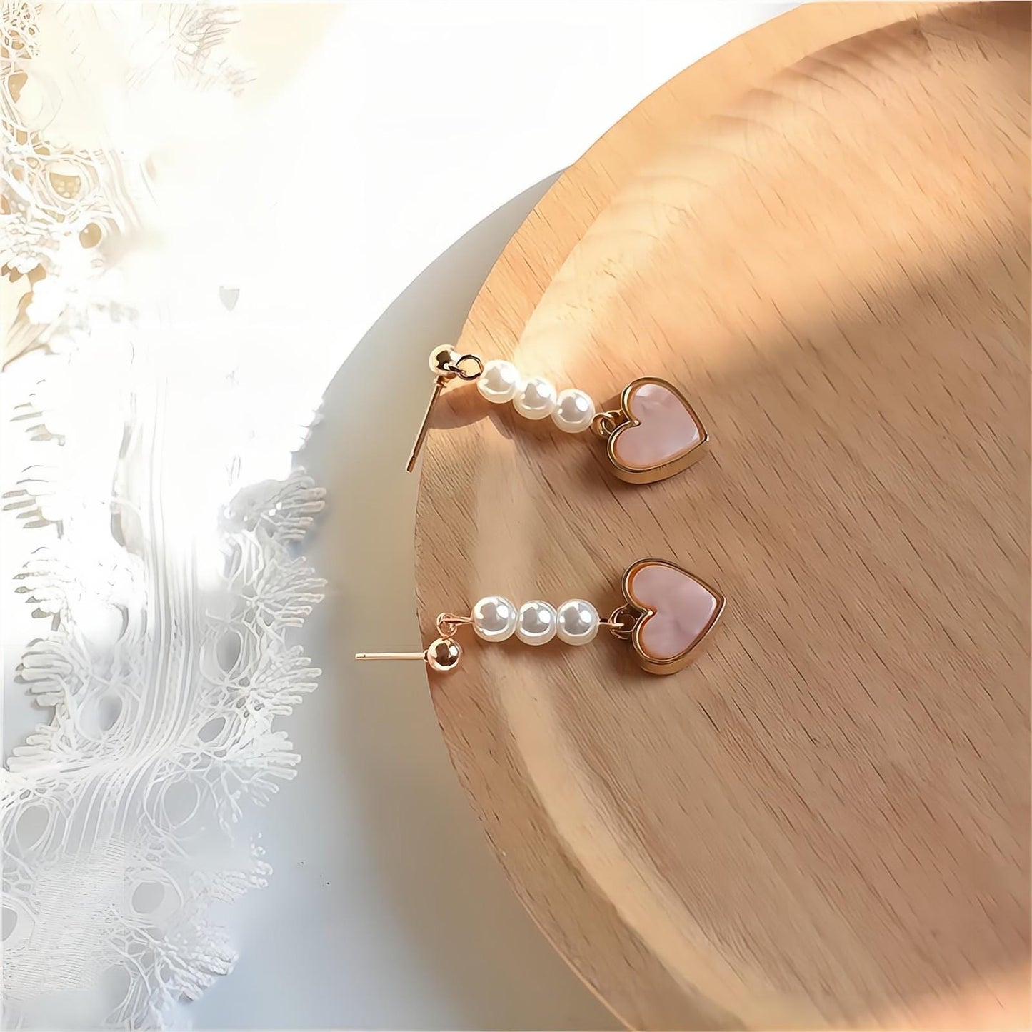 Chic Pearl Heart Earrings