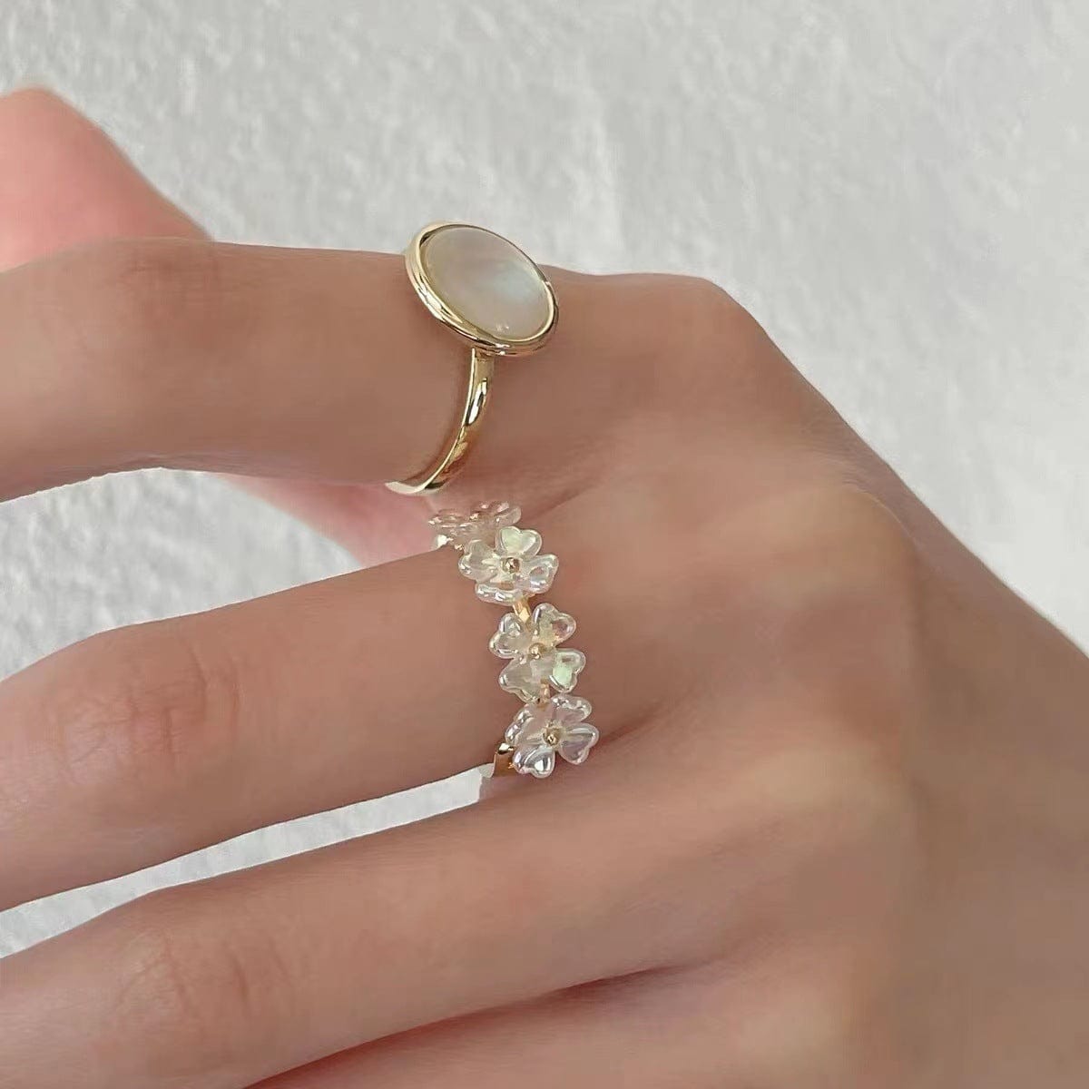 Pearl Shell Flower Ring