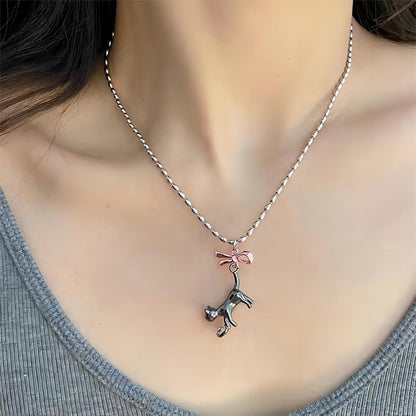 Collier avec pendentif en forme de chat en forme de cœur et ruban GEM003