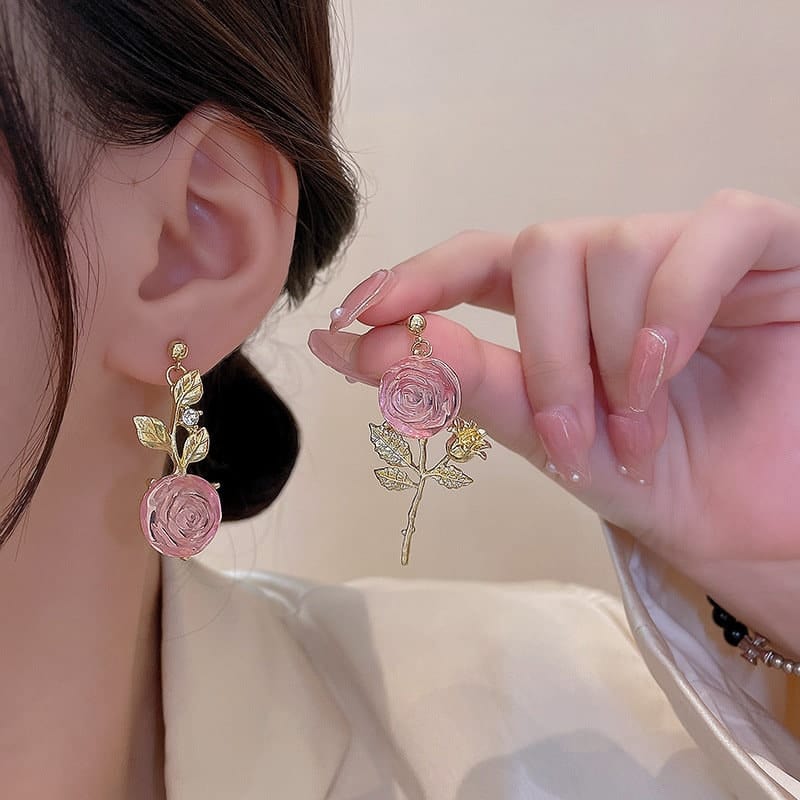 Chic Pink Rose Earrings