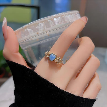 Chic Rhinestone Heart Ring