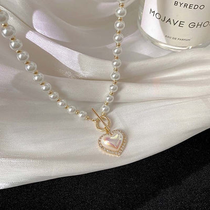 Heart Pendant Pearl Choker Necklace