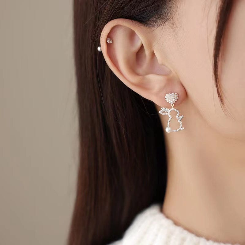 Dangling Pearl Heart Rabbit Earrings