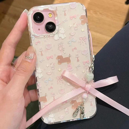 Coque iPhone avec breloque danse du ruban rose