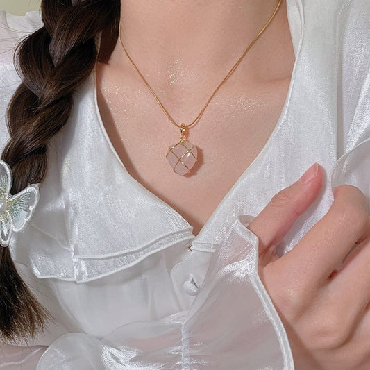 Heart Pendant Choker Necklace GEM011