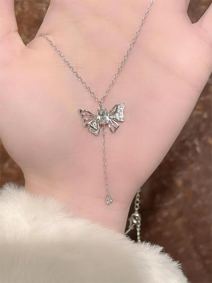 Dainty Butterfly Wings Necklace